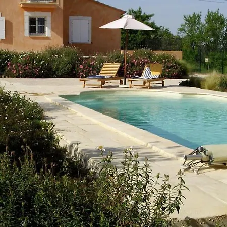 Holiday home Belle Provencale Piscine Terrain *