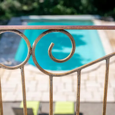 Casa de Férias Belle Provençale Piscine Terrain