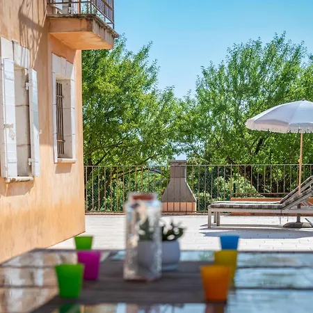 Belle Provencale Piscine Terrain Prázdninový dům Pujaut