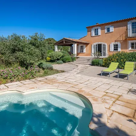 Belle Provencale Piscine Terrain * Pujaut