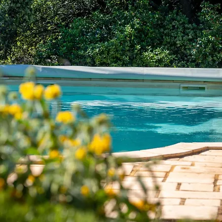 Prázdninový dům Belle Provencale Piscine Terrain *