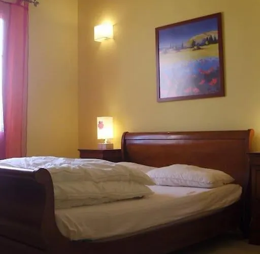 Дом отдыха Belle Provencale Piscine Terrain