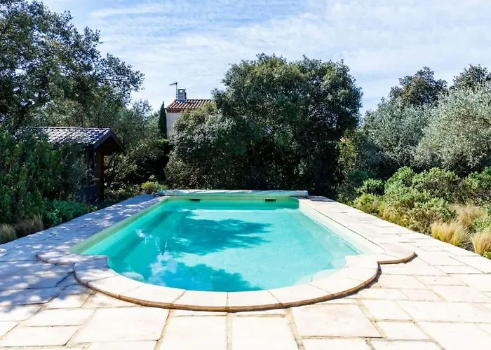Дом отдыха Belle Provencale Piscine Terrain