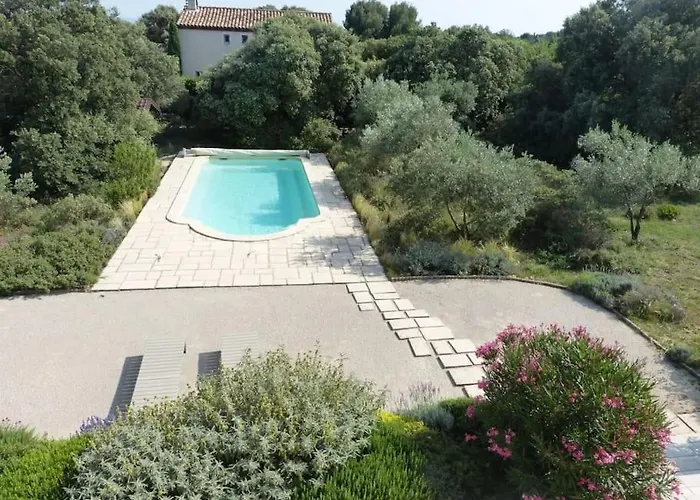 Belle Provencale Piscine Terrain Дом отдыха Pujaut