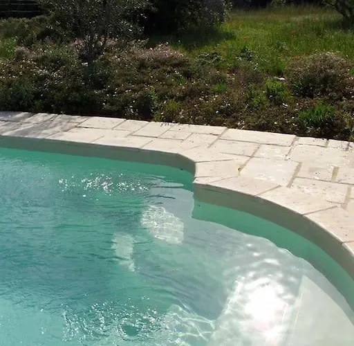 Belle Provencale Piscine Terrain Дом отдыха Pujaut